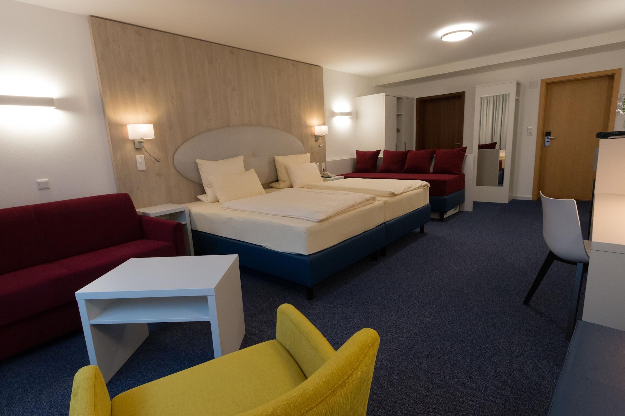 Hotel Zum Loewen Moerfelden-Walldorf Ngoại thất bức ảnh